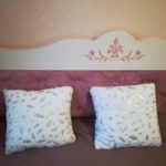 coussin fourrure blanche